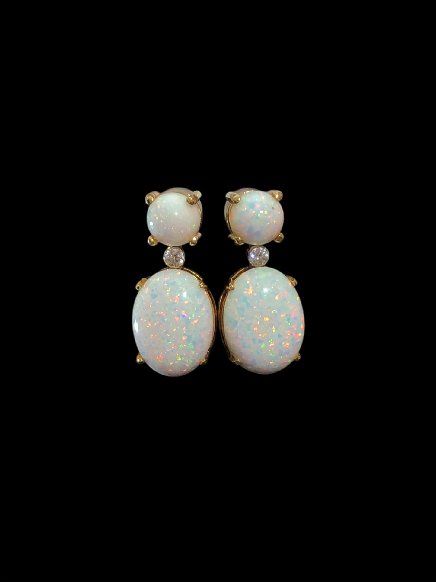 Lustre Loops Earring