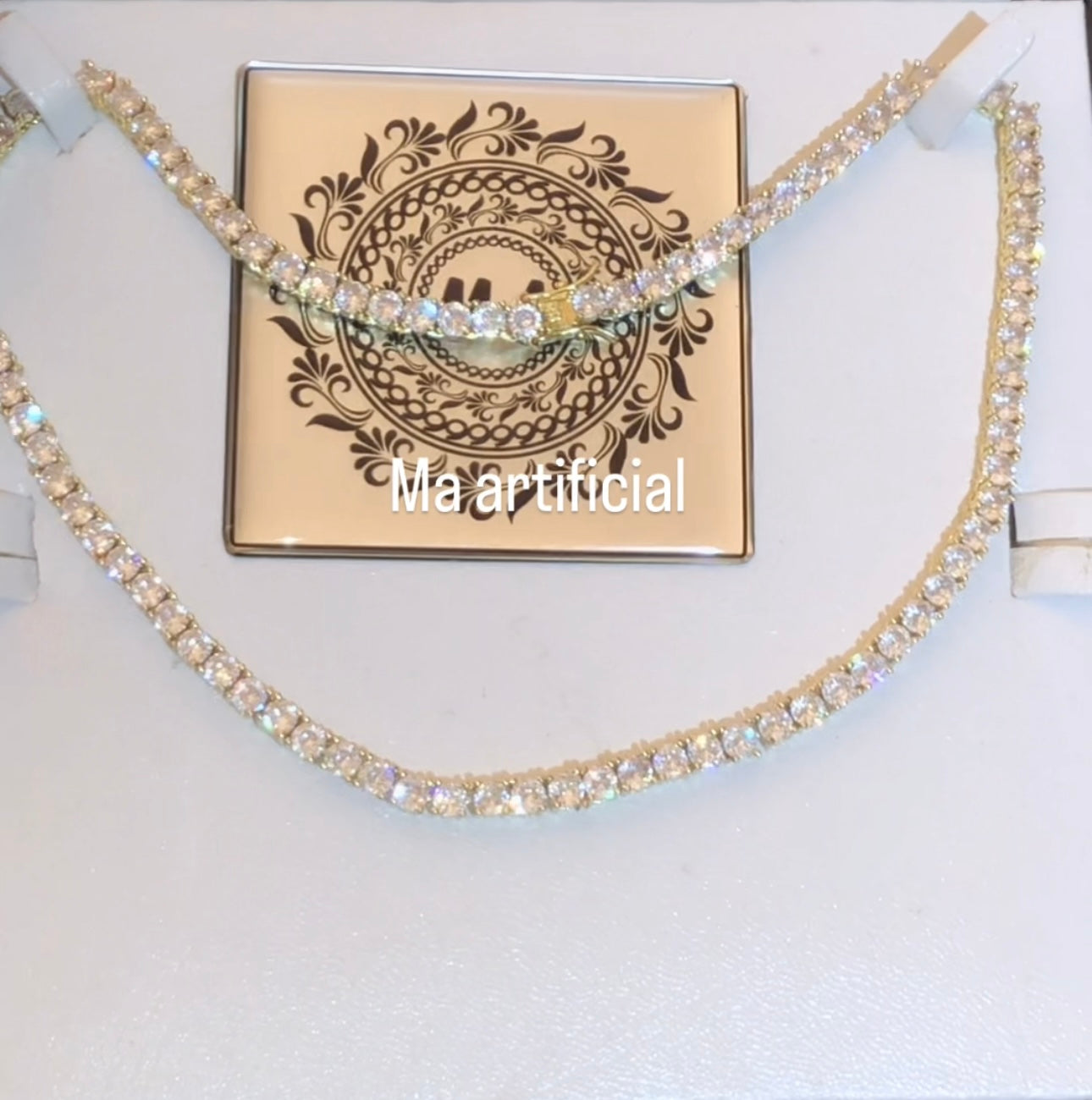 Zircon necklace