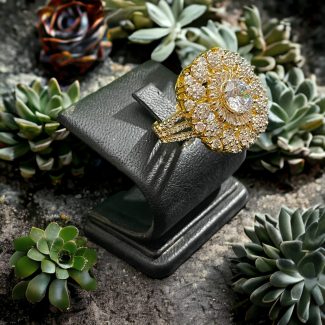 Sparkling Silver Ring